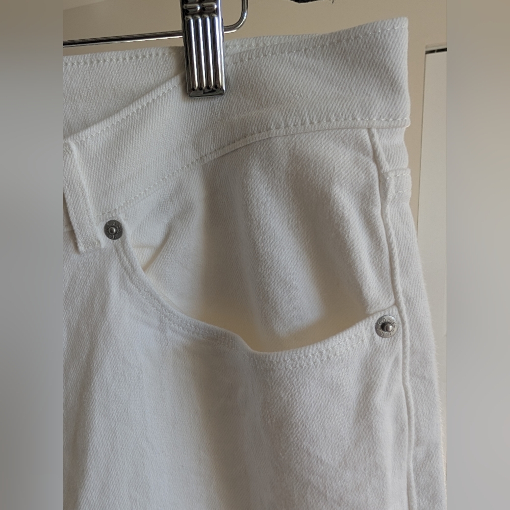 Levi's Classic Crop White Denim Jeans Size 16 W 33 - Picture 3 of 11